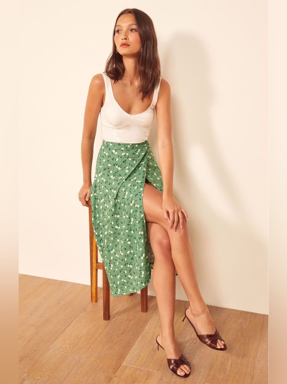 Reformation Green Floral Betty Skirt Es Wrap Midi Skirt Size 2